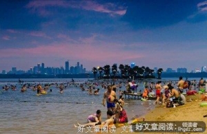 东湖将建浴场