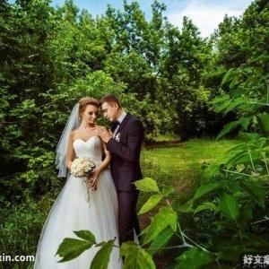 真正回来面对和拥抱自己的情绪