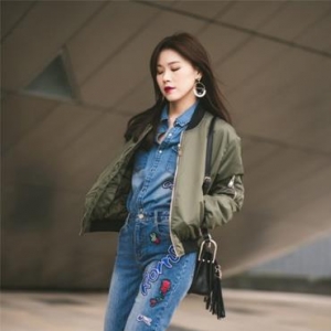 典当灵魂后 生活只剩一张画皮