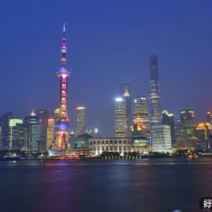 原来不是除了黑就是白