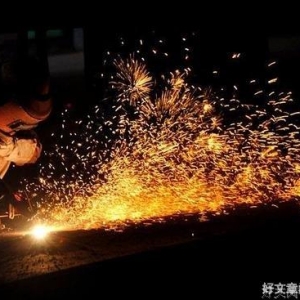 中国人只能当苦力？