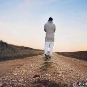 中年以后，沉住气做人，沉下心做事