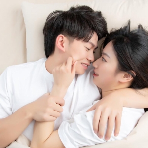 坚持不懈，最终圆梦——小陈追求何女士的爱情故事