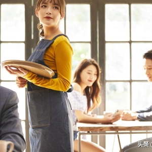 30岁女人情感口述：因为感动，和50岁大叔恋爱，一切从心开始