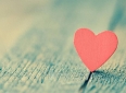 触动心弦的22句爱情短句，哪一句是你的爱情密码？