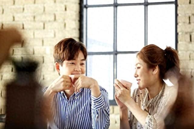 异性之间有“纯友谊”吗？5个女人道出了实情，完全颠覆三观