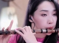 国民闺女孙楚泊，现在最火的，除了她的笛子，还有那首《朋友》