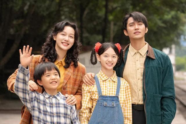 《家里家外》，保持天真