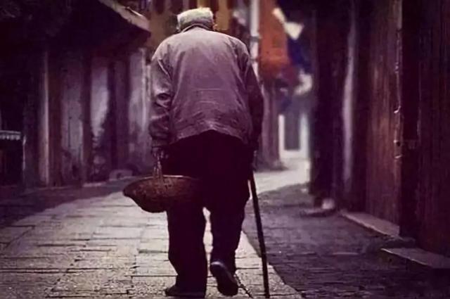 什么样的文章，让人感动到泪奔。