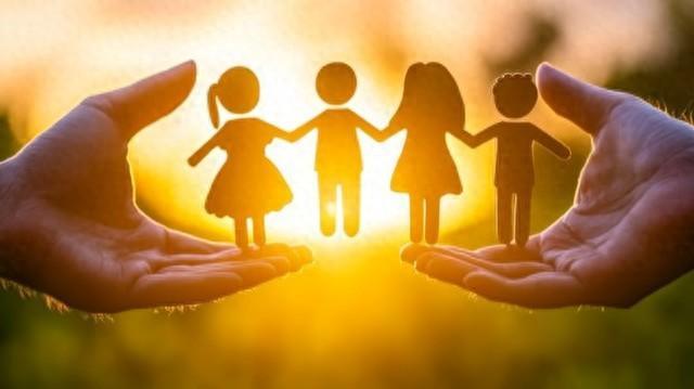 张晓磊情感爆款文章《拯救一个家庭的感人一幕》