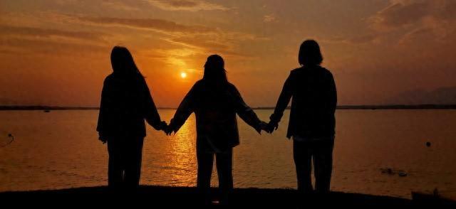 亲情与友情，生命中不可或缺的光