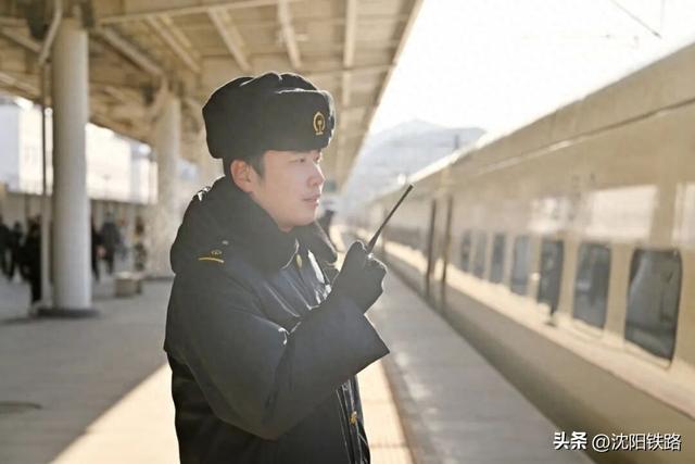 三对“90后”铁路夫妻的春运爱情故事