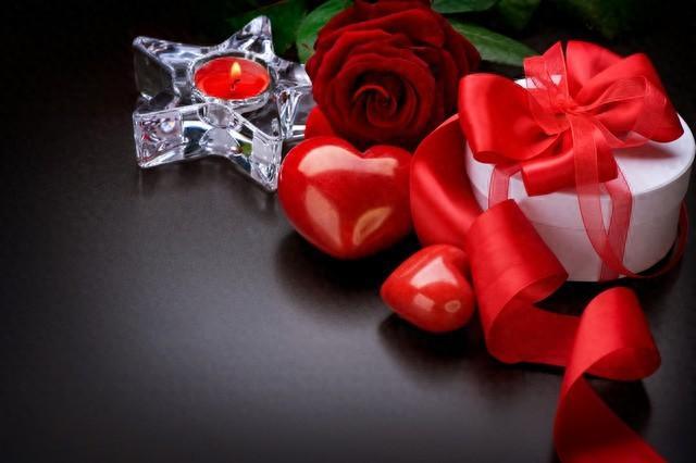 你有没有过，拼尽全力去爱，却好像只感动了自己