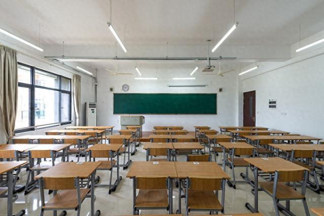 27岁意识到，学生时代的友情是一种捆绑关系