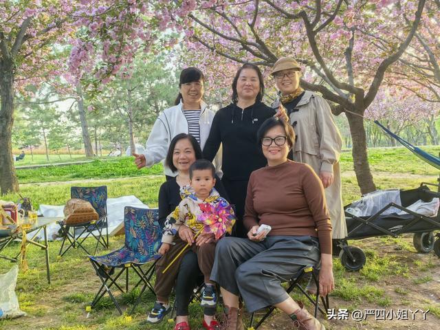 一日樱花树下悠闲野炊，一生闺蜜姐妹情深意长，闺蜜聚会日记之一