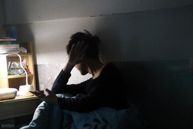 男女之间到底有没有纯友谊？我问了20个人，只有一个答案让人沉默