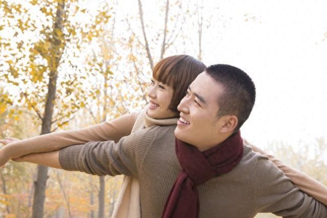 两性情感:结婚五年我终于懂了，沉默的婚姻，比单身更孤独