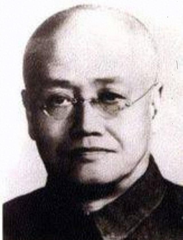 白话诗先驱之一，俞平伯十首新诗，朦胧意境浓烈，又暗含人生哲理
