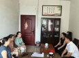 女孩被小学老师养大，如今考上师范 “母女”感人事迹背后，是一场善意的托举