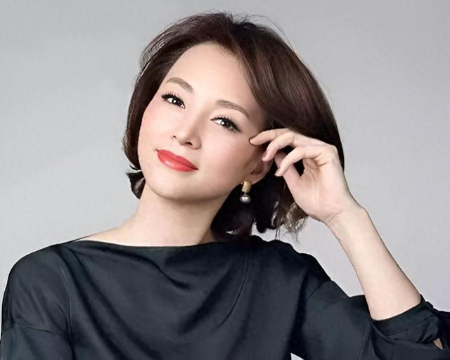 董卿：为什么付出越多的女人，往往越得不到男人的珍惜