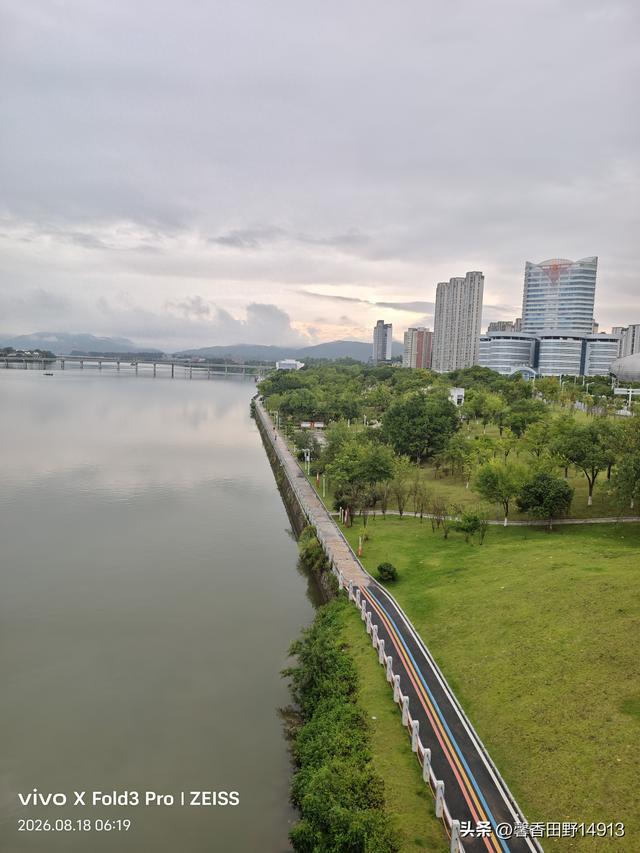 哲理散文：知足止欲，心安即富足