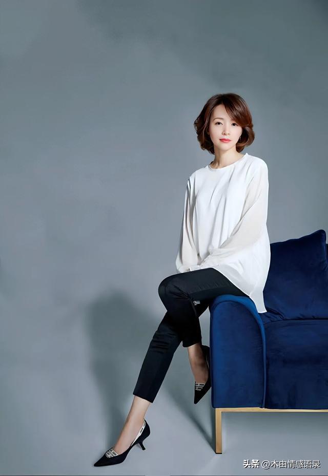 董卿：婚姻过得舒心的女人，从来不会一味地为家庭委屈自己