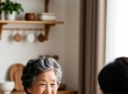 70岁婆婆过世，留下3本日记，我才知她恨我整整40年