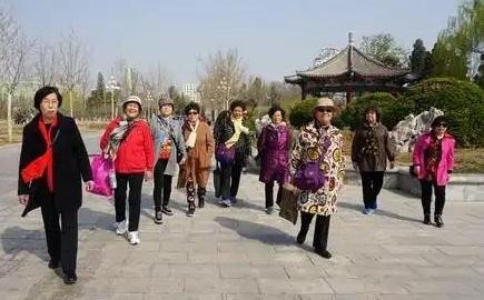 戰友，同學，一輩子的情誼！！！