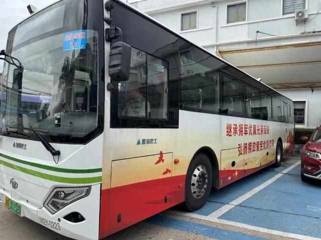 金山这些暖心故事，太好哭