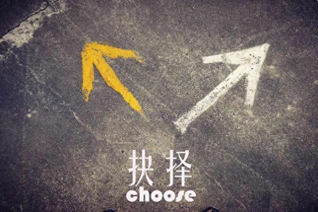《哲理故事》被瓶子囚禁的章鱼